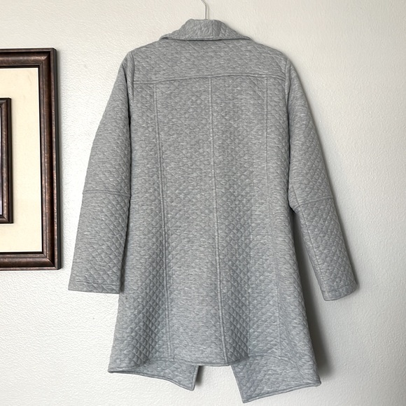 NWT Hem & Thread Quilted Gray Wrap Front Jacket/Sweater Pockets Size Medium - Picture 7 of 11